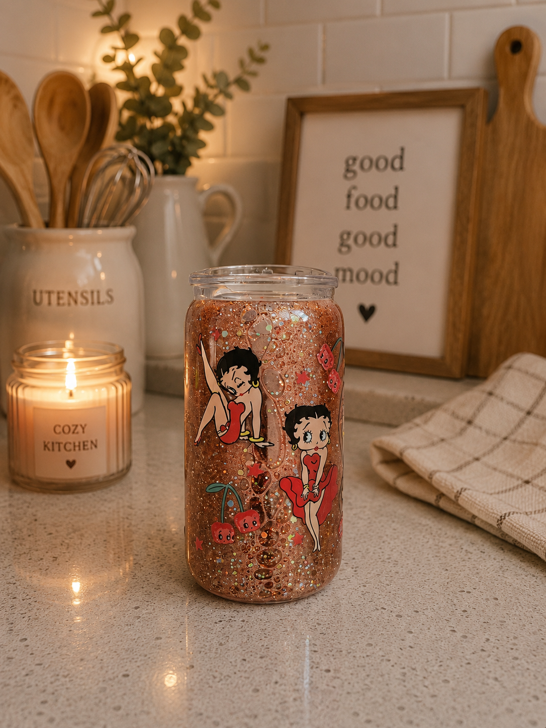 Snowglobe Betty Bop